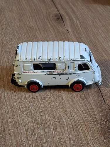 Cij renault ambulance - cij,